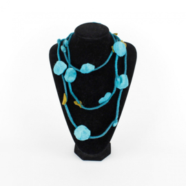 Vilten bloemenketting turquoise-petrol