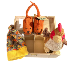 Babybox L slofjes, knuffel en mutsje