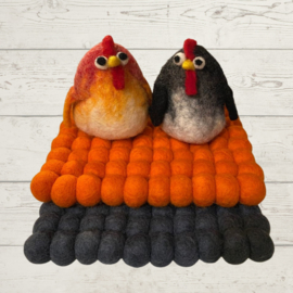 Eiwarmer/decoratie kip oranje-wit