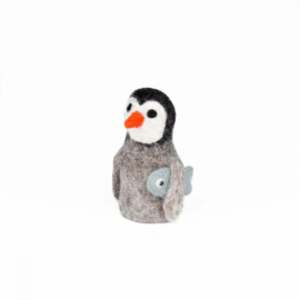 Vingerpopje vilt 3D pinguin met visje