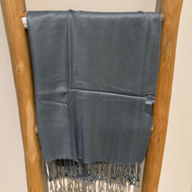 Voorjaarssjaal effen viscose wolwit