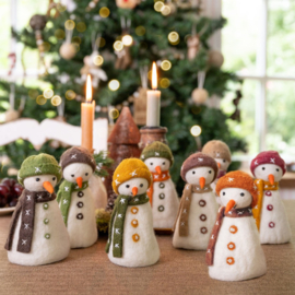 Eiwarmer/decoratie Sjaal met Verhaal sneeuwpop oranje