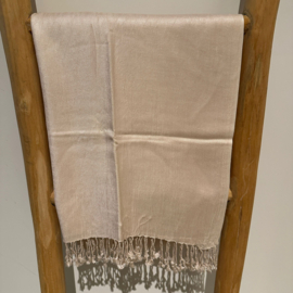 Voorjaarssjaal effen viscose beige
