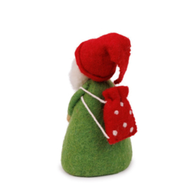 Eiwarmer/decoratie kabouter met rugzak groen