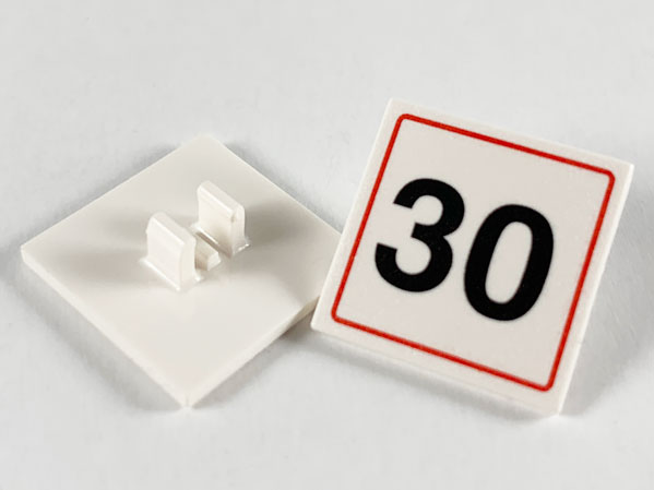Road Sign 2 x 2 Square with Clip with Black '30' Pattern