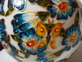 Lamp 93 blauwe bloemen gele vlinders