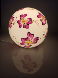 Grote Bollamp 11 paarse bloemenslinger