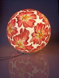 Grote Bollamp 42 Rode bloemen