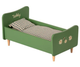 Maileg houten bed stoffig groen | teddy papa