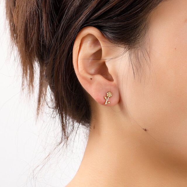 Go Dutch Label flower stud