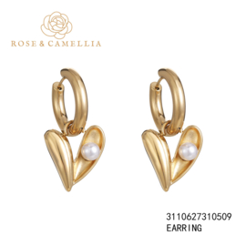 rose en camellia oorbellen hoop hart met parel