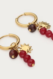 My Jewellery Oorringen met donkerrode kralen en zon