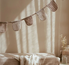 Little Dutch Slinger met vlaggetjes  - Beige - Newborn Naturals