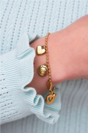 My jewellery armband | goud candy couture met bedels
