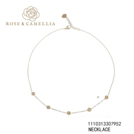 rose en camellia ketting met bloementjes