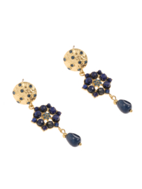 rose en camellia oorbellen hanger met bloemetje en blauwe steentjes