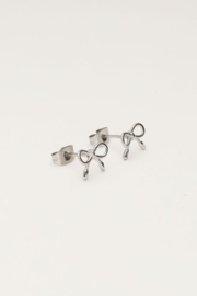 My Jewellery oorbellen | minimalistische strikjes studs zilver