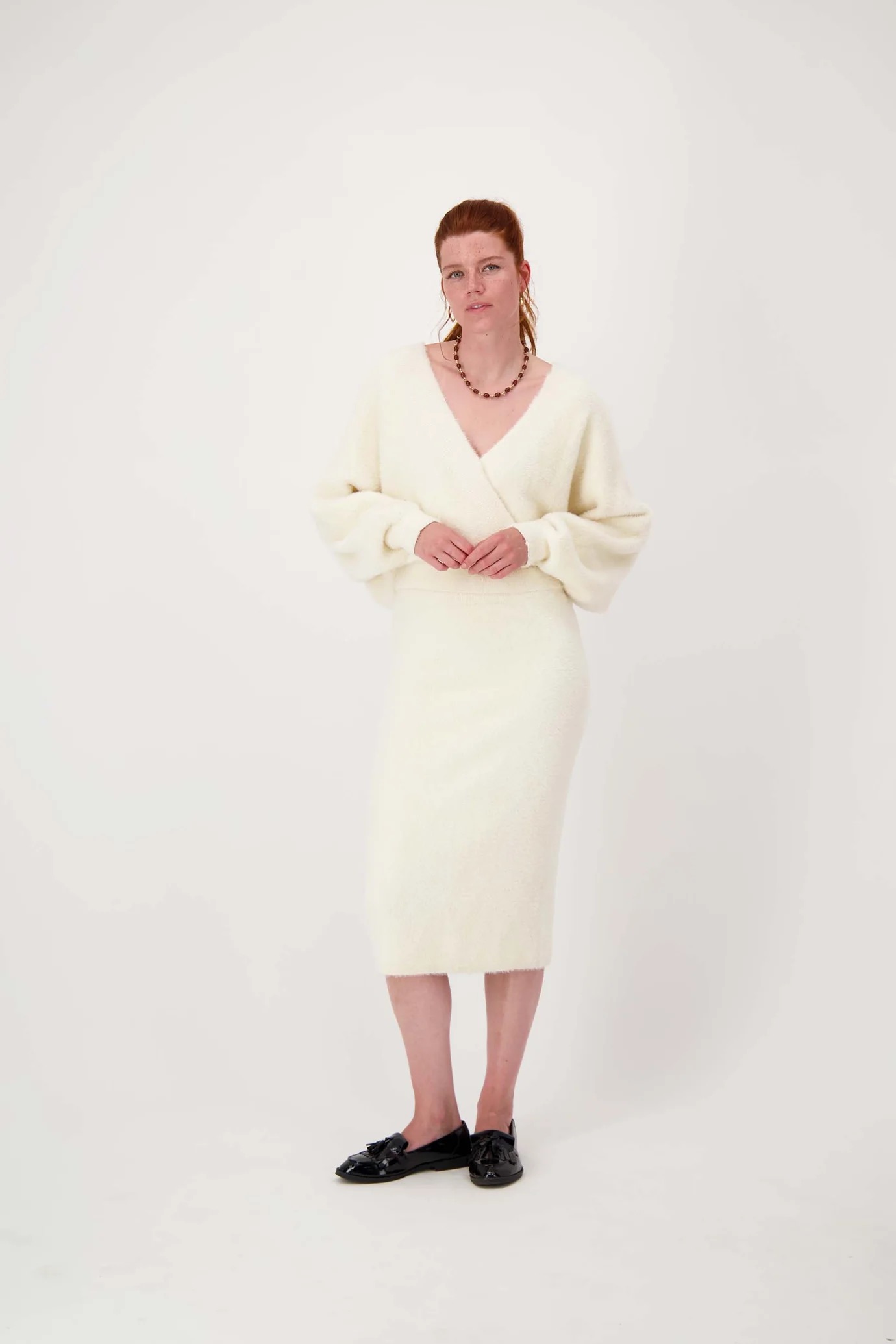zusss wikkel trui in fluffy garen off white