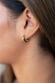 my jewellery oorbellen | open oorringen met onregelmatige  vorm goud*