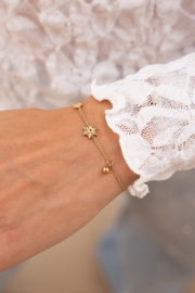 My jewellery armband bloemen en balletje goud