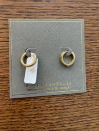 rose en camellia oorbellen kleine hoop met streepjes
