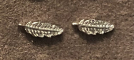 My Jewellery oorbellen | studs met blad zilver