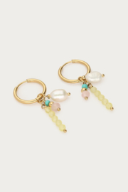My Jewellery oorbellen Sunrocks oorringen met groene kraaltjes & zoetwaterparel goud