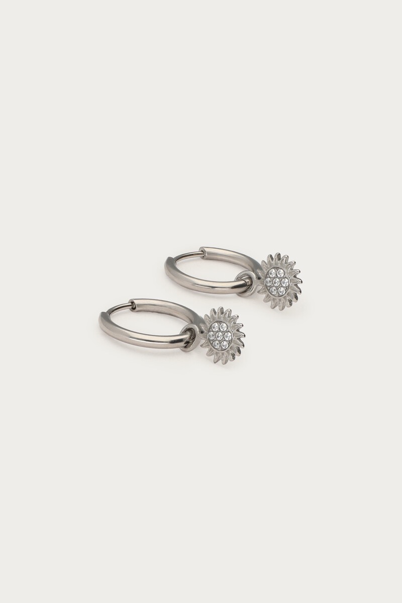 My jewellery Nomads minimalistische oorringen met zonnetje zilver