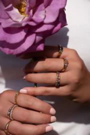 My jewellery ring | goud vintage ring mutikleur.