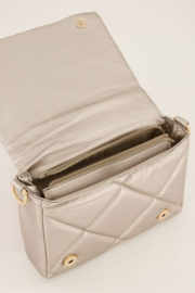 My jewellery tas | champagne kleurige gewatteerde schoudertas