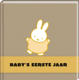 Boek Nijntje baby's eerste jaar | invulboek