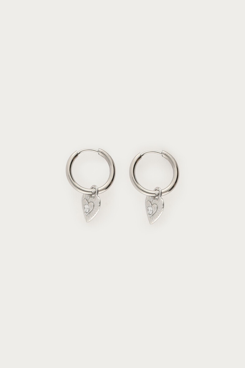 My jewellery Nomads minimalistische oorringen met hartje zilver