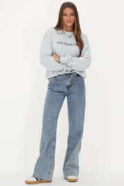 My Jewellery lichtblauwe sweater ''Oui mais non''