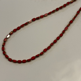 Just a touch ketting red