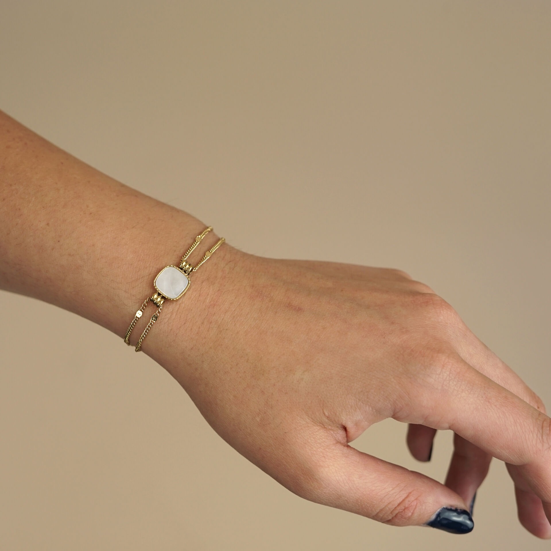 Camps & Camps Vintage Mother of Pearl Bracelet