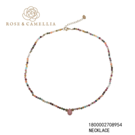 rose en camellia ketting pastel kleuren druppel roze