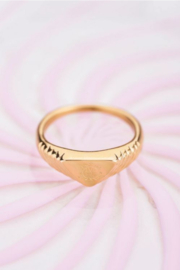 My jewellery ring | goud candy couture met MY logo.*