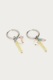 My Jewellery oorbellen Sunrocks oorringen met groene kraaltjes & zoetwaterparel zilver