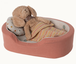 Maileg hond | hondenmand roze