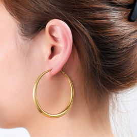 Go Dutch Label oorbellen Matt Fine Hollow Hoop goud