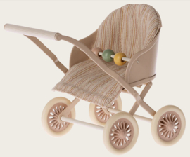 Maileg kinderwagen baby roze