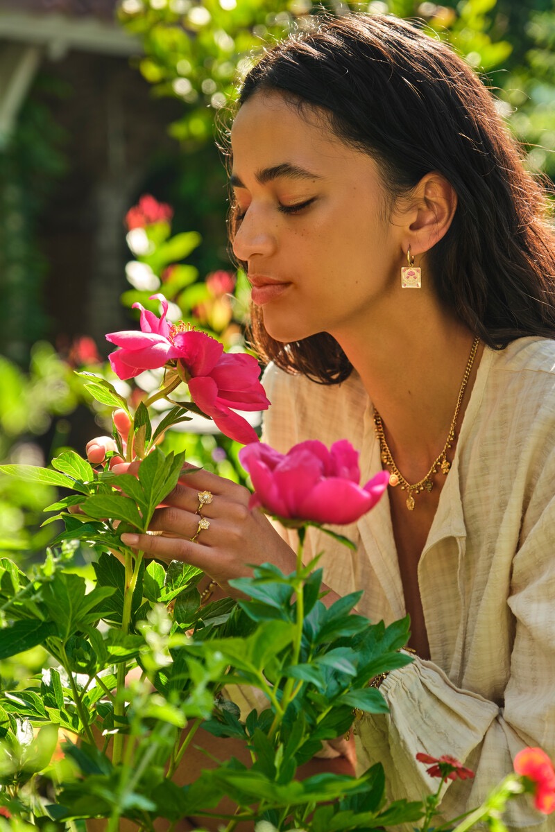 My Jewellery Botanical oorringen met roze bloemen