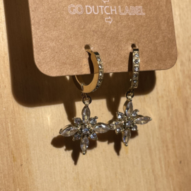Go Dutch Label oorbellen | bloem met diamantjes goud.
