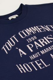 My Jewellery donkerblauwe sweater "Hotel amour"