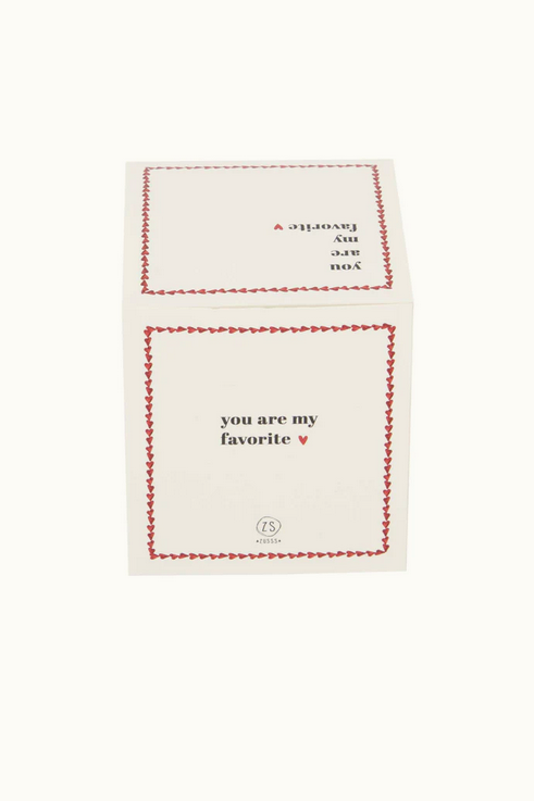 Zusss geurkaars keramiek in doosje favorite wit/rood