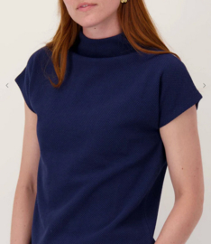 zusss top met aangeknipte mouw in structuur materiaal summer navy