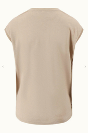 zusss V hals top met lurex boord darker sand