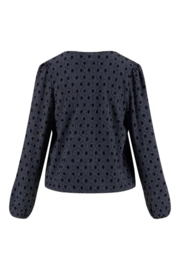 zusss wikkeltop met blockprint donkerblauw/grijs