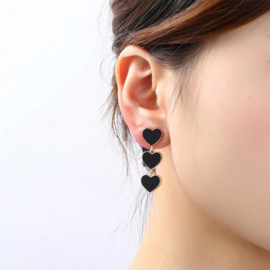 Go Dutch Label oorbellen 3 small hearts zwart  - 14k