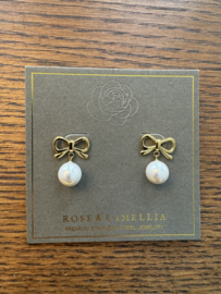 rose en camellia oorbellen strik met parel